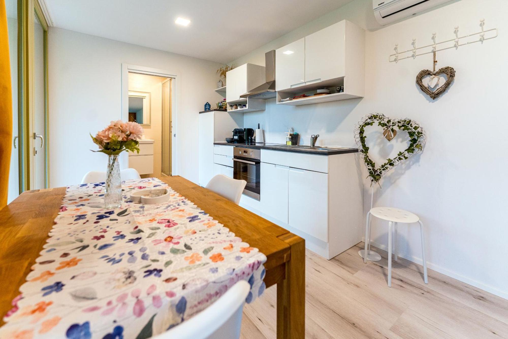 Holiday House Hona Lux Velike Lasce Εξωτερικό φωτογραφία