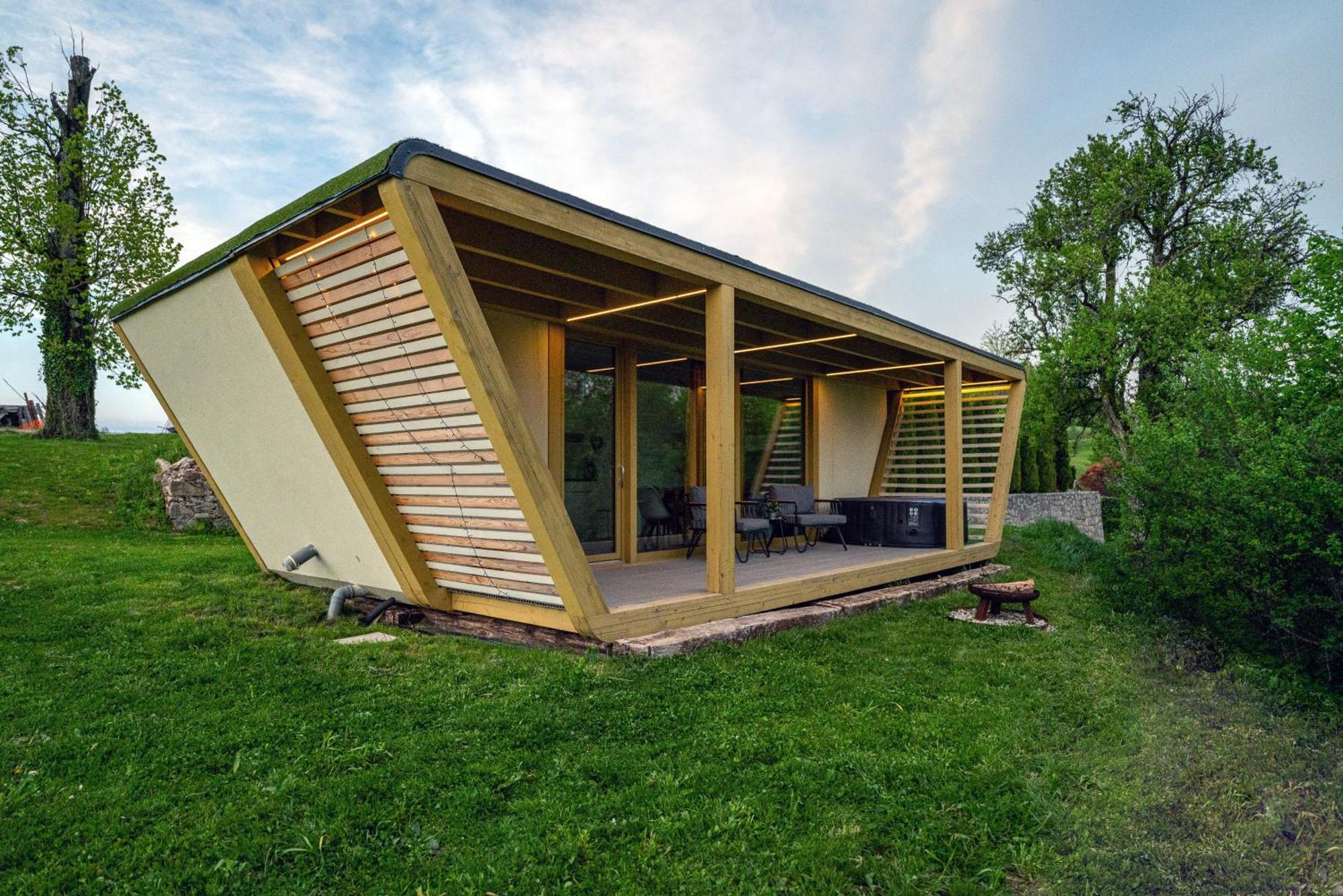 Holiday House Hona Lux Velike Lasce Εξωτερικό φωτογραφία