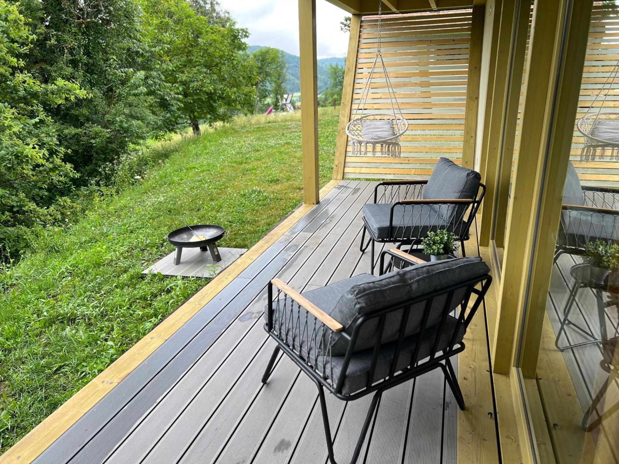 Holiday House Hona Lux Velike Lasce Δωμάτιο φωτογραφία
